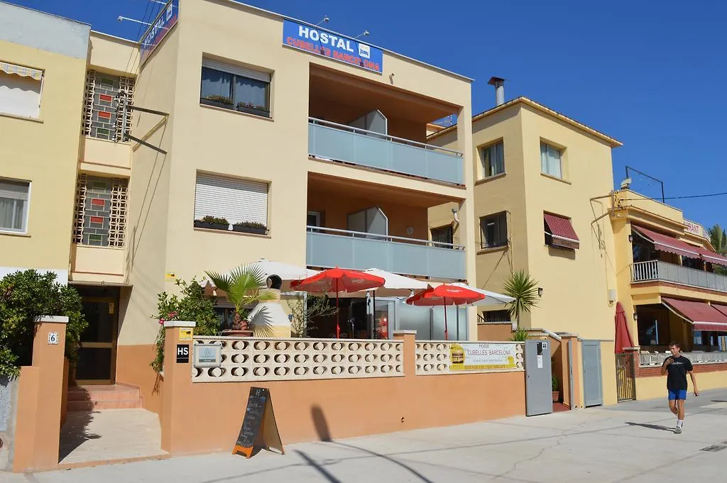 Hostal Cubelles-1